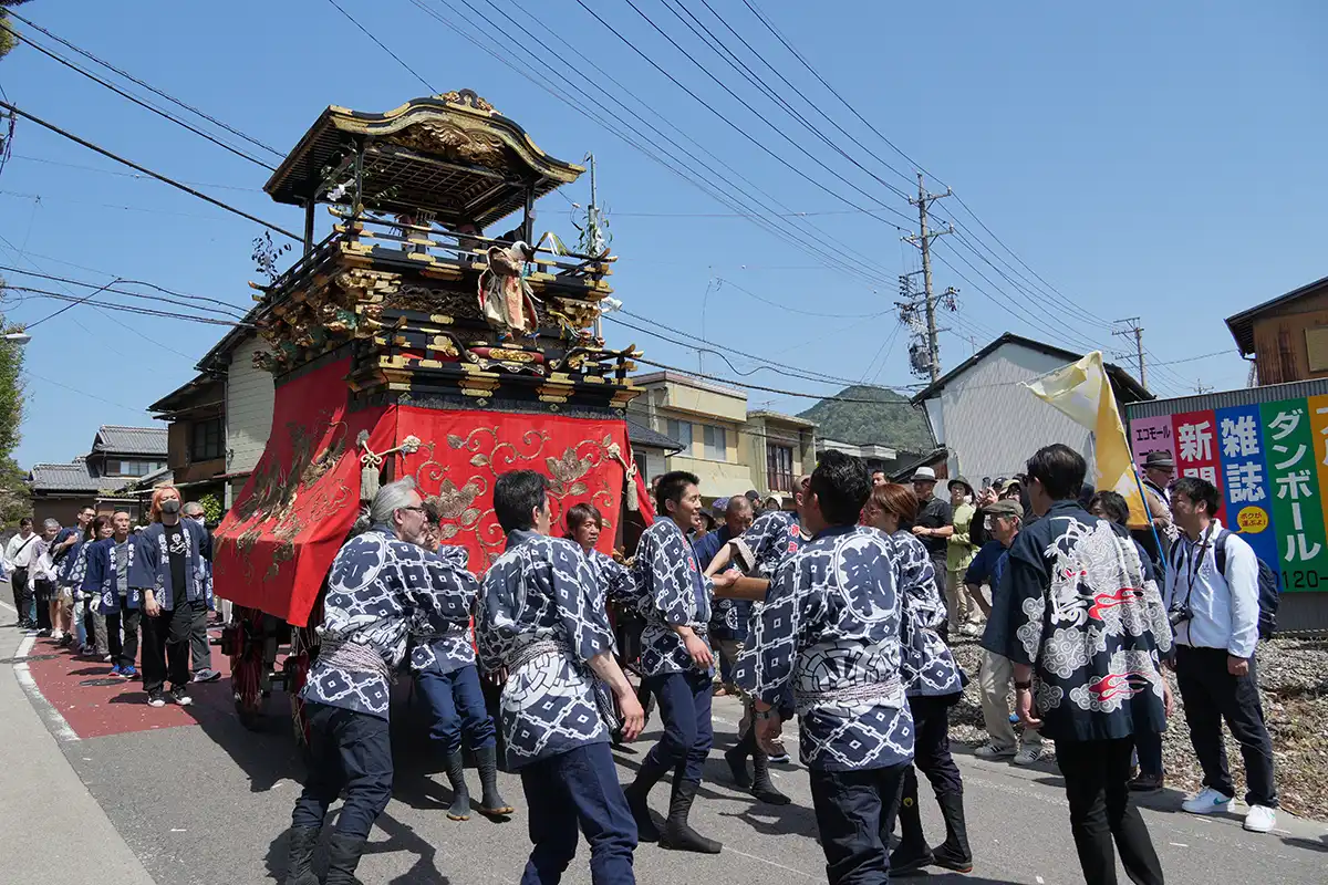 山車巡行